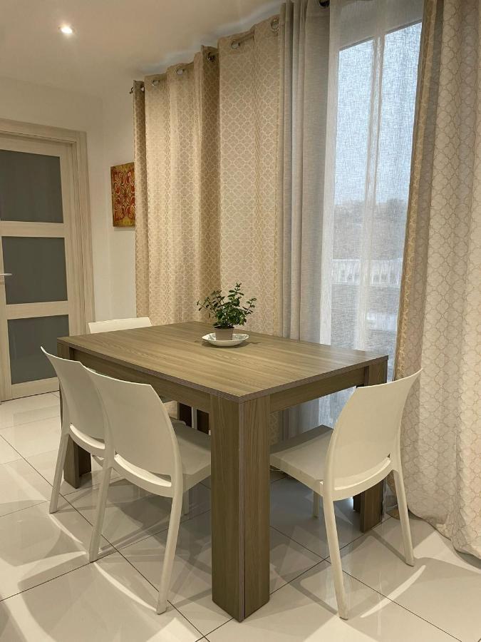Msida Suites Buitenkant foto